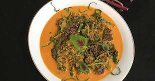 Dan mungkin jugak lain rasanya. Nava K Vegetarian Bayam Masak Lemak Spinach Coconut Stew