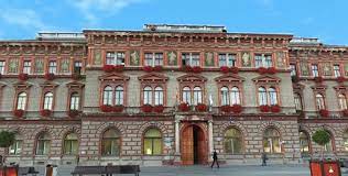 Transilvania university of brașov is a higher education and research institution in brașov, romania, which comprises 18 faculties, with a nu. Universitatea Transilvania BraÈ™ov Servicii Recenzii Brasov