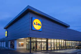 Lidl are în românia nu mai puțin de 251 de magazine deschise. Lidl Store Stock Photos And Images 123rf