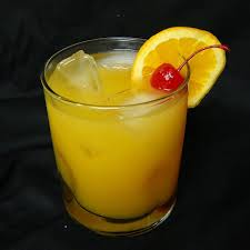 Amaretto Sweet And Sour Recipe In 2020 Sour Foods Sweet And Sour Recipes Mixed Drinks Recipes