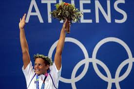 As a result, laure's life path is devoted to investigations into the unknown, and finding the answers to the mysteries of life. Comment Laure Manaudou La Discrete Nageuse Est Entree Dans La Legende A 17 Ans