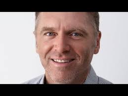 Café Locked Out Live from EPIC 2025, with guest Adrian Mcrae