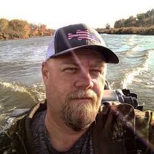 Nate Lambert (@theozarkadventurer) • Instagram photos and videos