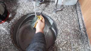 Banyoda bulunan lavabonun tıkanması halinde pompa kullanmanın bazı incelikleri vardır. Lavobo Nasil Acilir Evde Tikali Lavabo Nasil Acilir Pratik Tikanan Lavabo Nasil Acilir Dogal Youtube