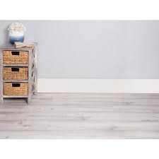 Balterio traditions hydroshield laminate floor from belgium seria traditions z zabezpieczeniem przed wilgocią. Hydroshield White Sands Oak Water Resistant Laminate Floor And Decor Floor Decor Oak Laminate Grey Ceramic Tile