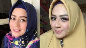 Zacky mirza sempat mengucap tiga kali kalimat syahadat. Cerai Dengan Ustadz Zacky Mirza Penampilan Shinta Kini Berubah Drastis Kamu Pasti Tak Mengenalinya