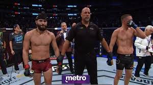 Nathan donald nate diaz (born april 16, 1985) nate is an professional mixed martial artist and fights in the ultimate fighting championship (ufc). Hasil Jorge Masvidal Vs Nate Diaz Di Ufc 244 Jorge Masvidal Tak Puas Meski Menang Tko Tribun Pontianak