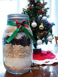 Oatmeal Raisin Cookie Mix Great Holiday Gift In A Jar Mason Jar Cookies Jar Gifts Mason Jar Gifts