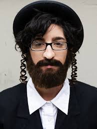 It should first be pointed out that, contrary to the common misconception, leaving sidelocks (peyot) is not just a chassidic thing; Sidecurl Styling Perfection Frieda Vizel
