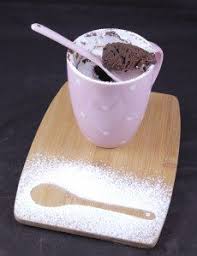 Mugcake Au Chocolat Gateau Individuel Cuit Au Micro Ondes Recette Recette Mugcake Mugcake Chocolat Chocolat
