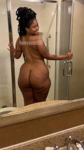 @Honeybunzz553s video Tweet