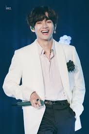 Well, everybody…i already know the answer. 540 Taehyung S Smile Ideas In 2021 Taehyung Taehyung Smile Kim Taehyung
