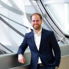 Deutsche bank is divided into three business units: Robert Schmitz Vice President Strategic Marketing Manager Private Bank Gy Deutsche Bank Ag Xing