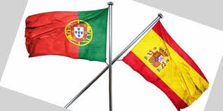 Una empleada maneja suministros enviados a un hospital de campaña en un estadio deportivo en lisboa el 20 de enero del 2021. La Direccion Publica En Portugal Frente A La Covid 19 Hay Derecho