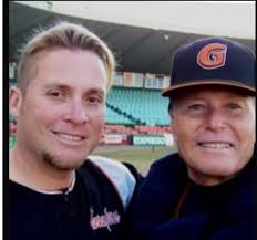 Padre e hijo buscarán la inmortalidad del @SDFBeisbolMx en 2023 ⚾️🙌 Pancho  García y Karim García aparecen entre las figuras que compiten por un sitio  en el recinto de las máximas glorias