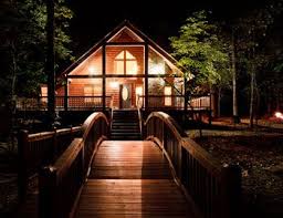 These log cabins were built on sixty acres of privately owned land adjoined with over 3,000 acres of wildlife reservation property. 2 Bedroom Cabins In Broken Bow Ok Sundown Cabin Rentals Cabin Broken Bow Cabins Best Family Vacations