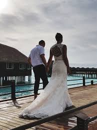 Wilkommen bei der brautkleidung suche nach der richtigen frau. Brautmodenborse Finkbeiner Second Hand Brautmodengeschaft In Forbach Brautmode Boutique By Rofin Brautmodenborse