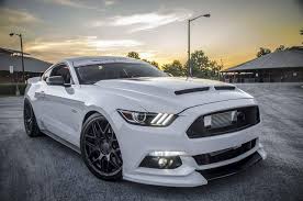 Best Dubai Luxury And Sports Cars In Dubai Illustration Description Best Of The American Car Scene List Of Luxury Cars Sports Cars Luxury Ford Mustang