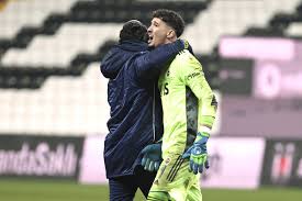 Altay sk (1.lig) günel kadro ve piyasa değerleri transferler söylentiler oyuncu istatistikleri fikstür haberler. Son Dakika Haberi Altay Bayindir Gozyaslarina Hakim Olamadi Volkan Demirel Futbol Haberleri