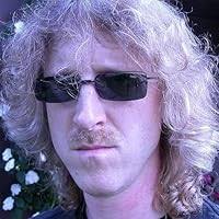 Antarctica's Lost Aviator: The Epic Adventure to Explore the Last Frontier 