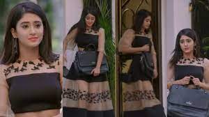 Naira tells karthik about how their lives get changed after marriage. Naira Dresses After Marriage Off 68 Medpharmres Com