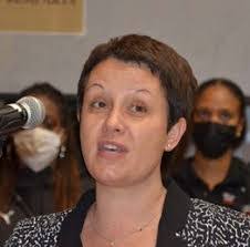 Elisabeth Pol's Instagram, Twitter & Facebook