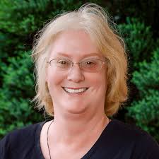 Sandra Mooney's Instagram, Twitter & Facebook