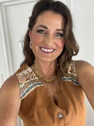 Just a reminder, there are emails going around with my name but they're not  from my email address. Also I wont ever send you an email with a photo of  my family