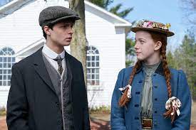 Rather than getting a fresh start at green gables, anne faces bullying and prejudice at every. Anne Und Gilbert Anne With An E Wiki Fandom