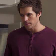 Kyle Pryor UK (@drcheekbones)