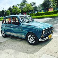 Image result for Azul 1987 Renault