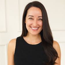 Dana Heard's Instagram, Twitter & Facebook