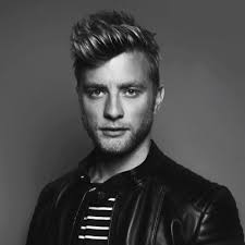 Eva Barra (@EvaBarra)