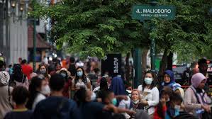 Pemerintah kota yogyakarta pada sabtu sore melakukan pengecekan di lapangan untuk menelusuri pkl yang nuthuk harga pecel lele di malioboro. Viral Makanan Mahal Di Pkl Malioboro Netizen Harga Pecel Lele Enggak Masuk Di Akal Bagian 1