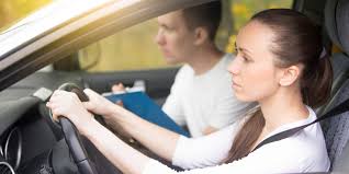 Combien de temps est valable une inscription en auto ecole. Pret Permis De Conduire A Un Euro Credit Mutuel