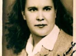 Isabel Mesa's Instagram, Twitter & Facebook