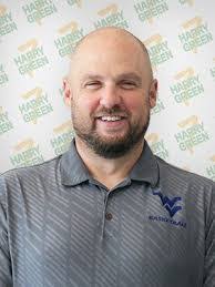 Erik Green's Instagram, Twitter & Facebook