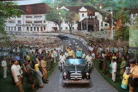 Mahathir mohamad ,dato' seri abdullah ahmad badawi and finally our current. Proclamation Of Independence Memorial Melaka