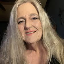 Anyone doing a yard sale this weekend drop addresses please and thank you.  😊