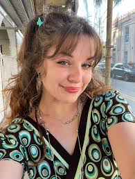 Check Out Kate Wade's Story