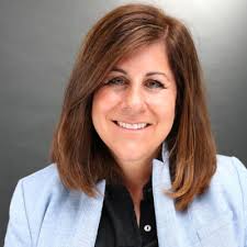 Ford + Bergner attorney Maggie Solomon first served the HLSR as a member of  the Lamb & Goat Auction Committee, where she continues to help raise  scholarship funds for junior market exhibitors.