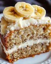 Optimal Recipes - Easy Banana Bread Cake with Cream Cheese Frosting 🍌🍰  Ingredients: 1 &frac12; cups all-purpose flour 1 teaspoon baking soda &frac12; teaspoon  salt FULL Printable Recipe in FIRST (C.M.N.T) 👇.
