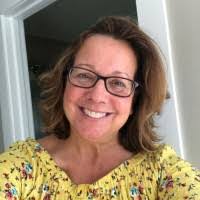 Barbara Valenti's Instagram, Twitter & Facebook