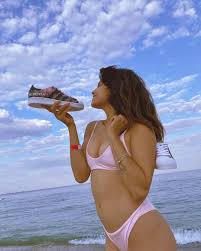 Голая мишель андраде (35 фото) - порно фото topdevka.com