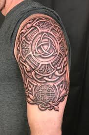 The celtic tattoos mostly symbolize wisdom, as the symbols were based on the deep understanding of mathematics and geometry. Celtic Tattoos Creative Ideas Pictures Celtic Tattoo Designs Tattoo Me Now