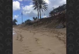 Hawaii's ocean and beach conditions are as unique as the islands themselves. Severe Sunset Beach Erosion Could Cause Cliff S Catastrophic Collapse Honolulu Star Advertiser