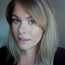 Teresa Lackner's Instagram, Twitter & Facebook