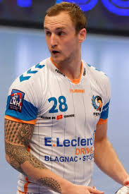 Epingle Par Valgrisanche Sur Sport Handballeurs Et Handballeuses Handball Masculin Handballeur Handball