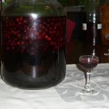 Schwarzer Johannisbeerlikor Zum Reinlegen Schwarzer Johannisbeerlikor Johannisbeerschnaps Johannisbeer Likor