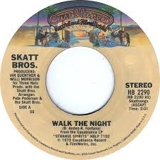 Om du säljer varor och tjänster behöver du veta hur du ska skatta. Skatt Bros Albums Songs Discography Biography And Listening Guide Rate Your Music